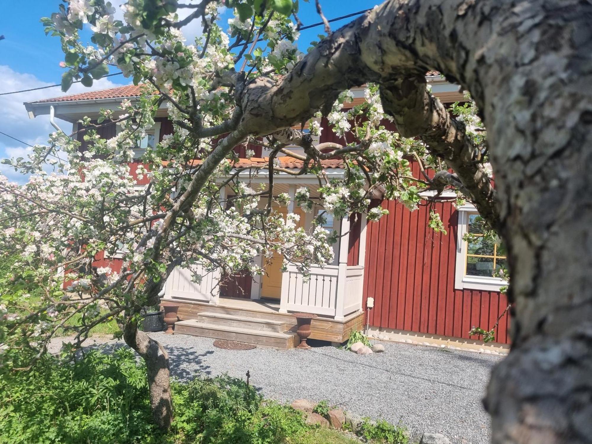 Saellinge House - Cozy Villa With Fireplace And Garden Close To Uppsala Dış mekan fotoğraf