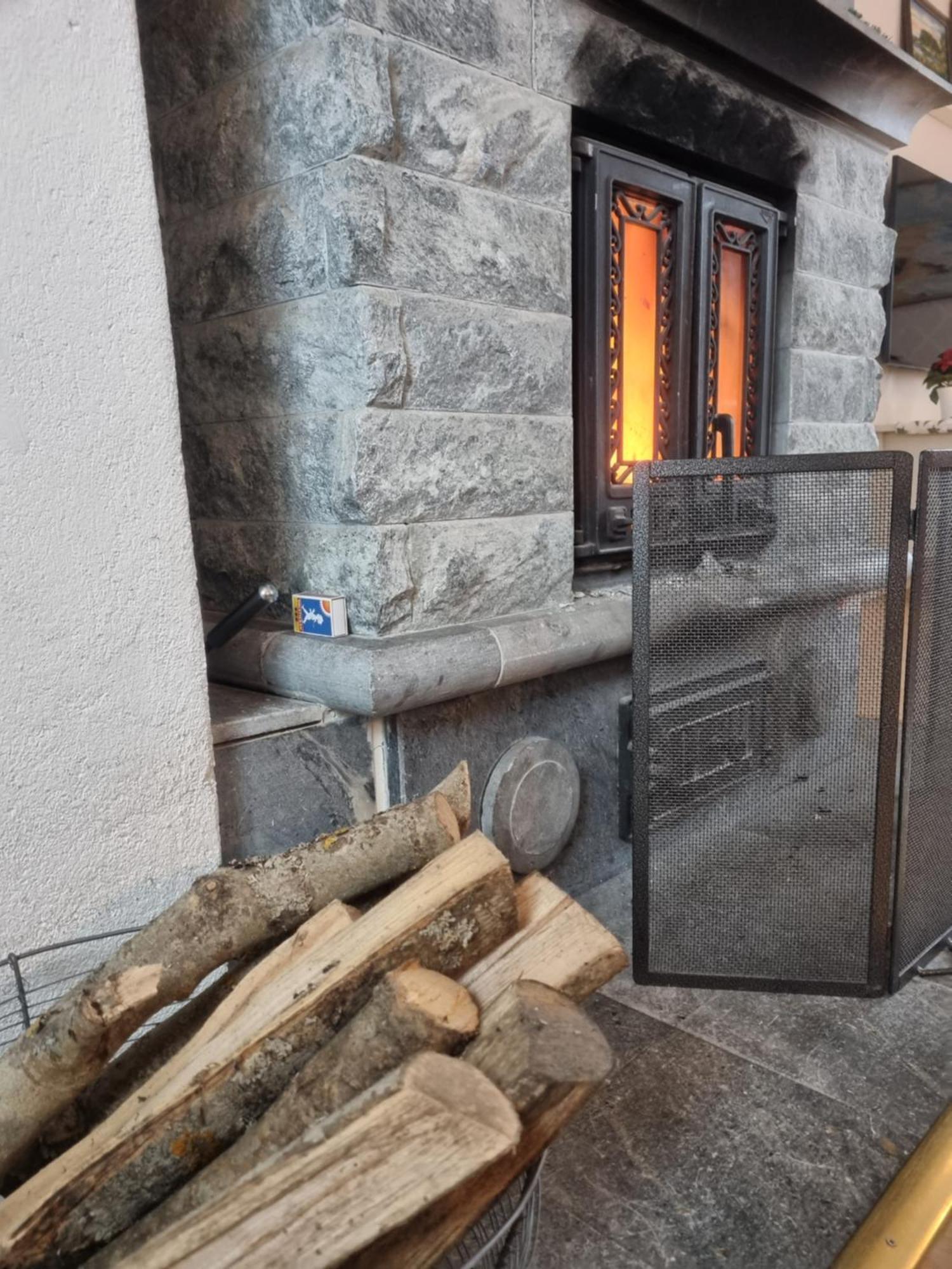 Saellinge House - Cozy Villa With Fireplace And Garden Close To Uppsala Dış mekan fotoğraf